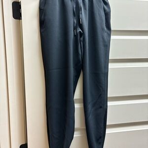 Lululemon Athletica Black Jogger Sweatpants Relaxed Fit